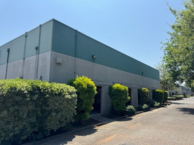 More Photos Of 1950 5th St, Davis Industrial For Lease
