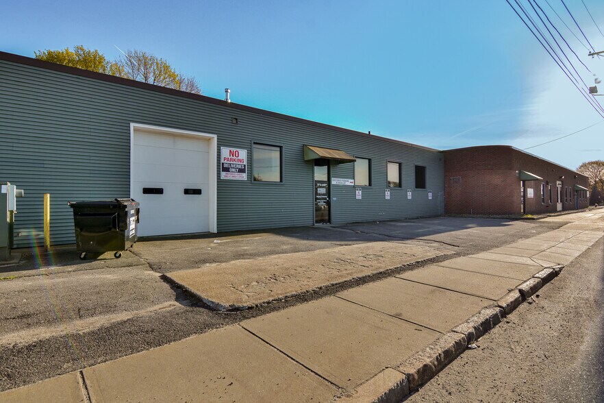 More Photos Of 31 1st St, Lowell Warehouse For Sale