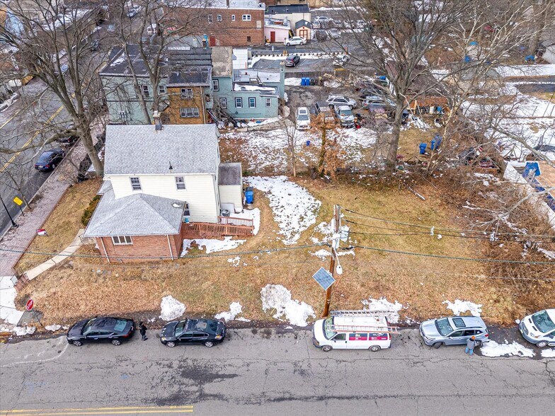 More Photos Of 512 New Brunswick Ave, Fords Specialty For Sale