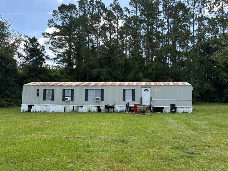 More Photos Of 53 Tranquil Ln, Waynesville Manufactured Housing Mobile Home Park For Sale