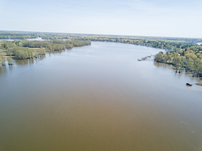 More Photos Of 9100 Wilcox Neck Rd, Charles City Marina For Lease