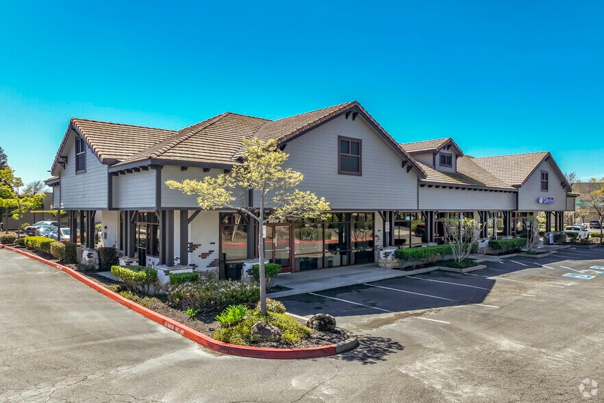 More Photos Of 8405 Sierra College Blvd, Roseville Freestanding For Lease