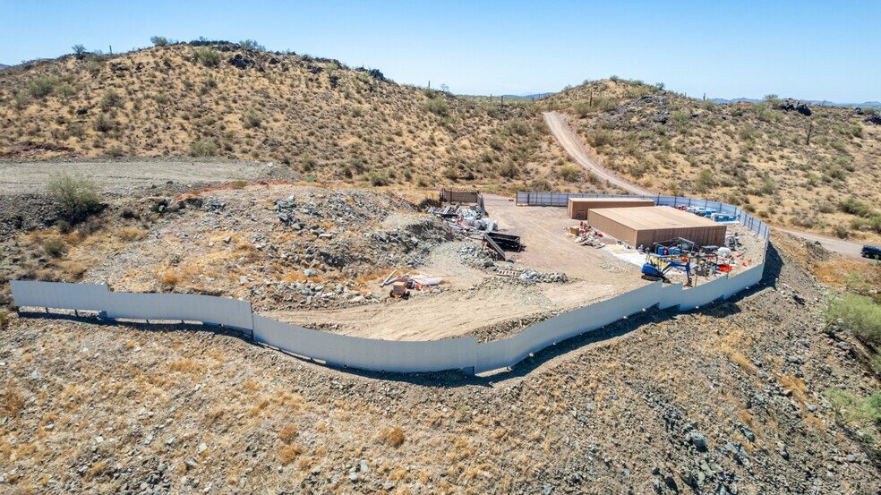 More Photos Of 46605 N Black Canyon Hwy, New River Land For Sale