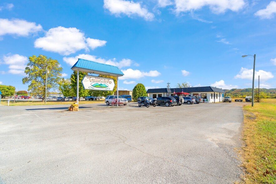 More Photos Of 128 Bank St, Tellico Plains Restaurant For Sale