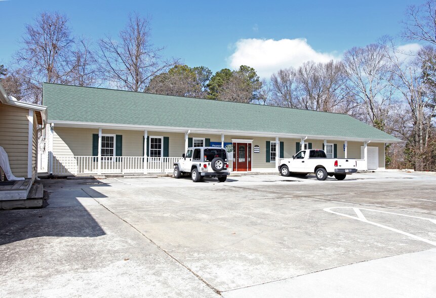 Primary Photo Of 271 Culver St, Lawrenceville Office For Lease