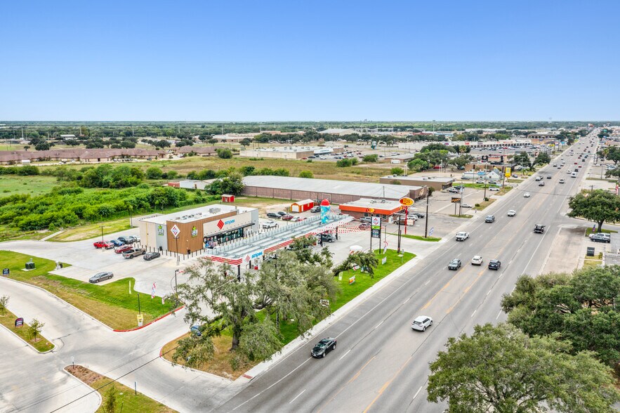 More Photos Of 1910 E Main St, Alice Convenience Store For Sale