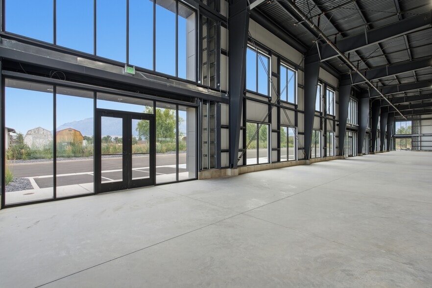 More Photos Of 1242 N 2000 W, Farr West Light Manufacturing For Sale