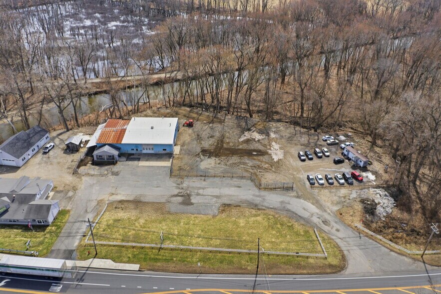 More Photos Of 14 Easthampton Rd, Northampton Warehouse For Sale
