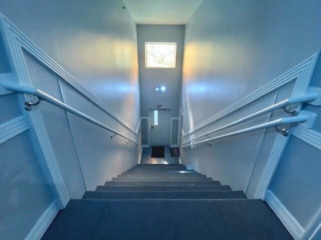 More Photos Of 7648 Broadview Dr, Houston Apartments For Sale
