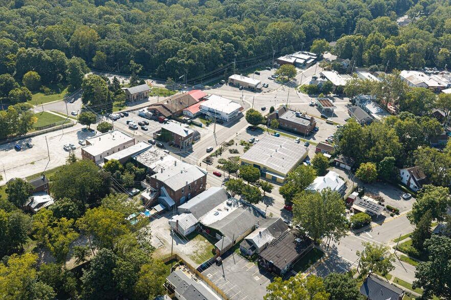 More Photos Of 136-138 Dayton St, Yellow Springs Storefront For Sale