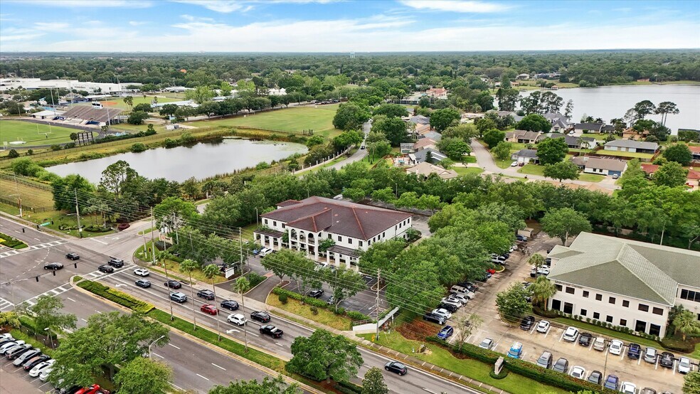 More Photos Of 6052 Turkey Lake Rd, Orlando Office For Lease
