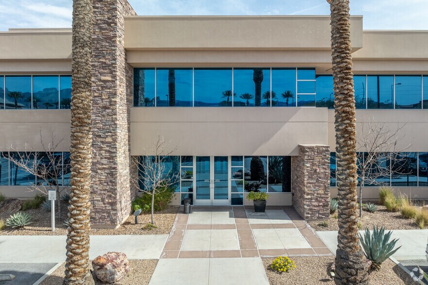 More Photos Of 10100 W Charleston Blvd, Las Vegas Office For Lease