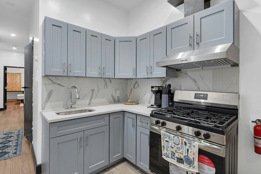 More Photos Of 453 Pavonia Ave, Jersey City Apartments For Sale