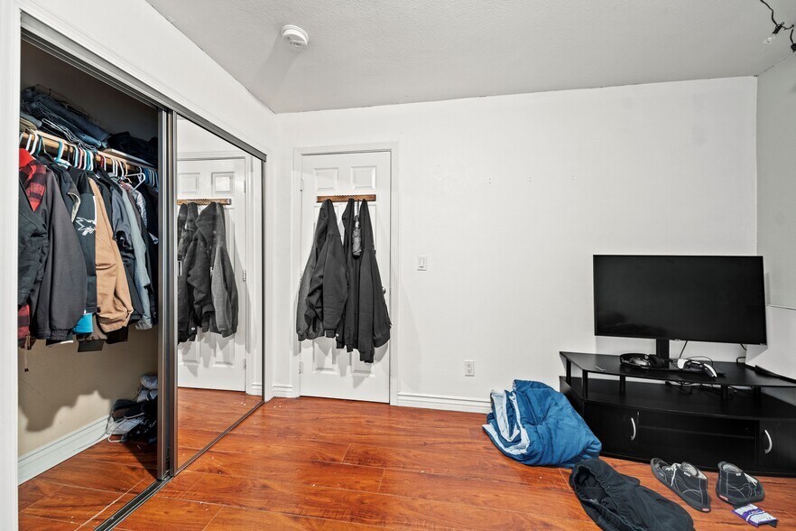 More Photos Of 30 Topeka Ave, San Jose Multifamily For Sale