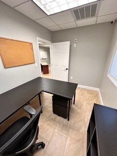 More Photos Of 2775 Vista Pky, West Palm Beach Light Distribution For Lease