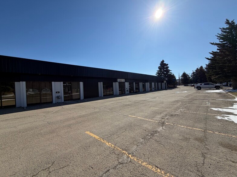 Primary Photo Of 5580 45 St, Red Deer General Retail For Lease