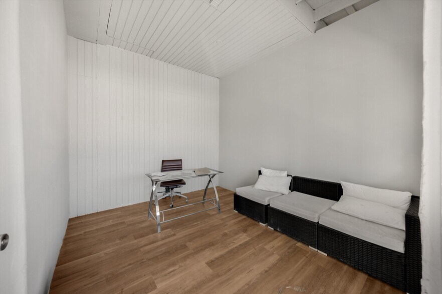 More Photos Of 9201 California Ave, South Gate Auto Repair For Sale