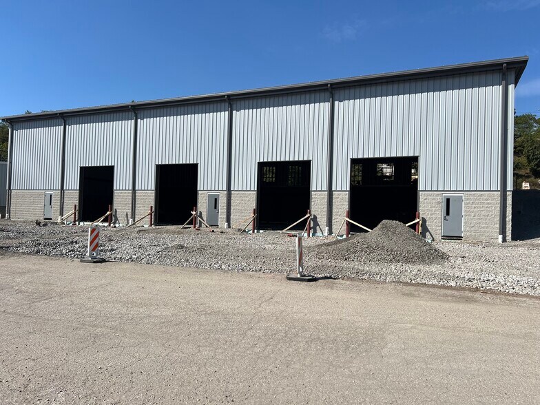 Primary Photo Of 296 State St, Clairton Light Distribution For Lease