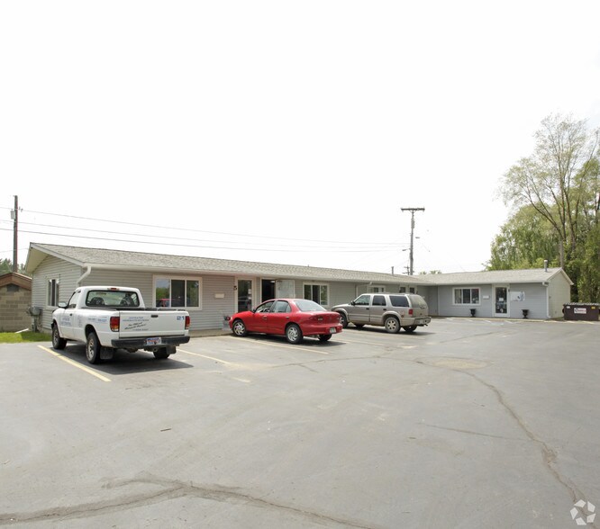 Primary Photo Of 1755 Sherwin Ct, Waterford Office Residential For Lease