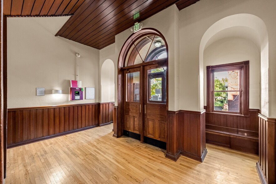 More Photos Of 1420 Ogden St, Denver Office For Sale