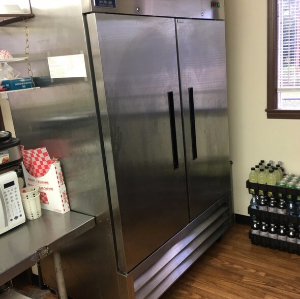 More Photos Of 27 E Main St, Ware Shoals Restaurant For Sale