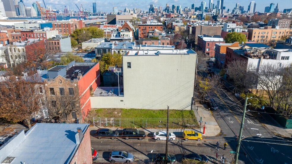 More Photos Of 404 Van Brunt St, Brooklyn Land For Sale