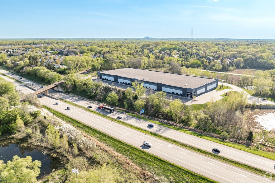More Photos Of 4850 Constellation Dr, White Bear Township Warehouse For Lease