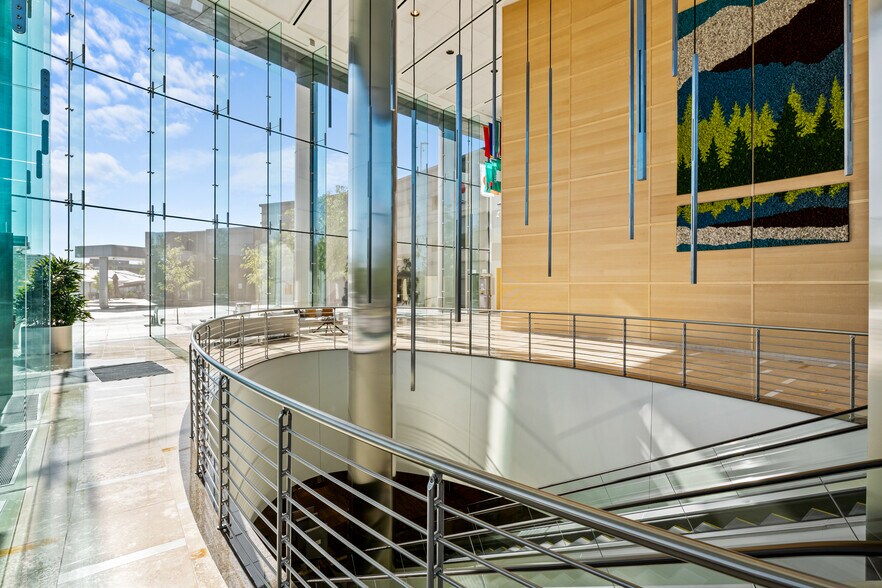 More Photos Of 5075 S Syracuse St, Denver Office For Lease