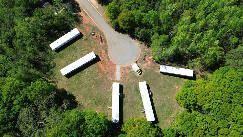 More Photos Of 106 Cool Springs Drive dr, Anderson Multifamily For Sale