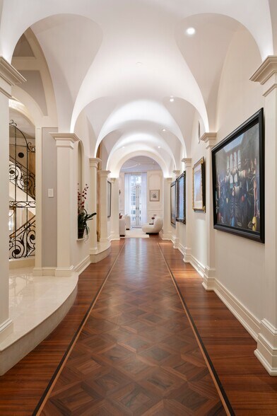 More Photos Of 349 W 86th St, New York Office Residential For Sale