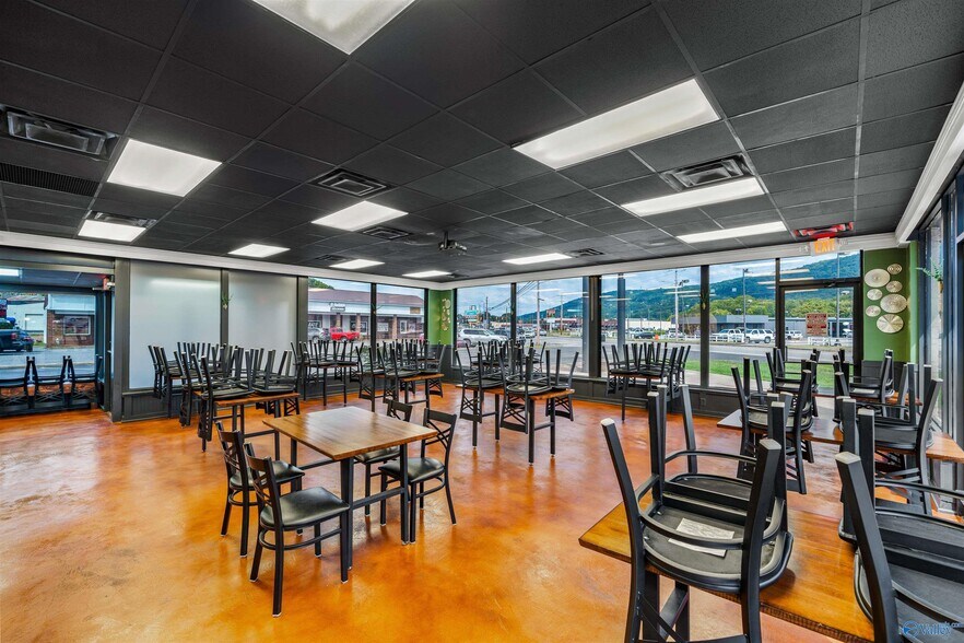 More Photos Of 1106 Gault Ave S, Fort Payne Fast Food For Lease