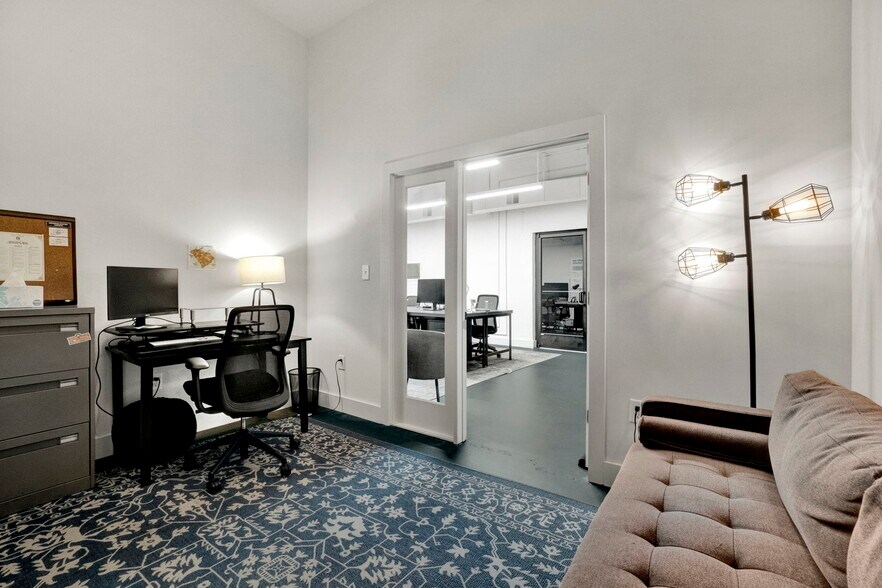 More Photos Of 620 Rutherford St, Greenville Loft Creative Space For Lease