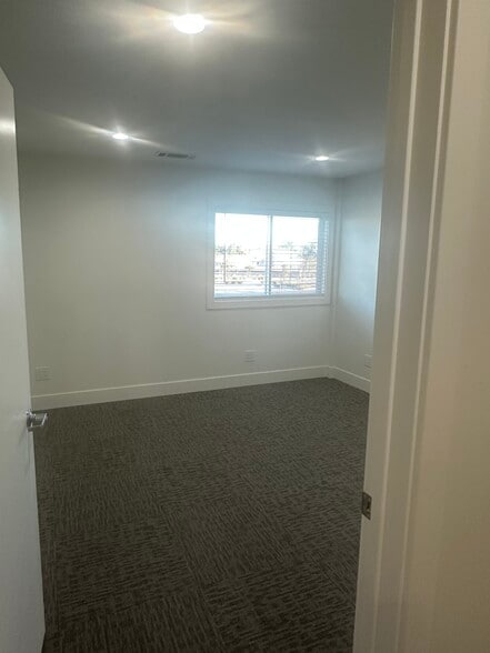 More Photos Of 3370 Main St, Oakley Freestanding For Lease