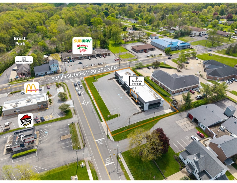 More Photos Of 9 S Main St, Munroe Falls Storefront Retail Office For Lease