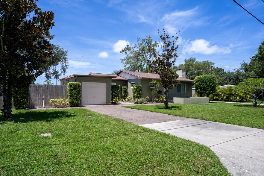 More Photos Of 883 Southwind Ln, Largo Industrial For Sale
