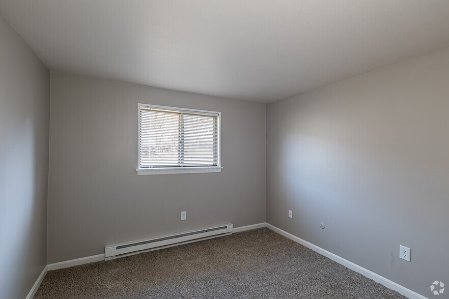 More Photos Of 279 Amherst Rd, Sunderland Apartments For Sale