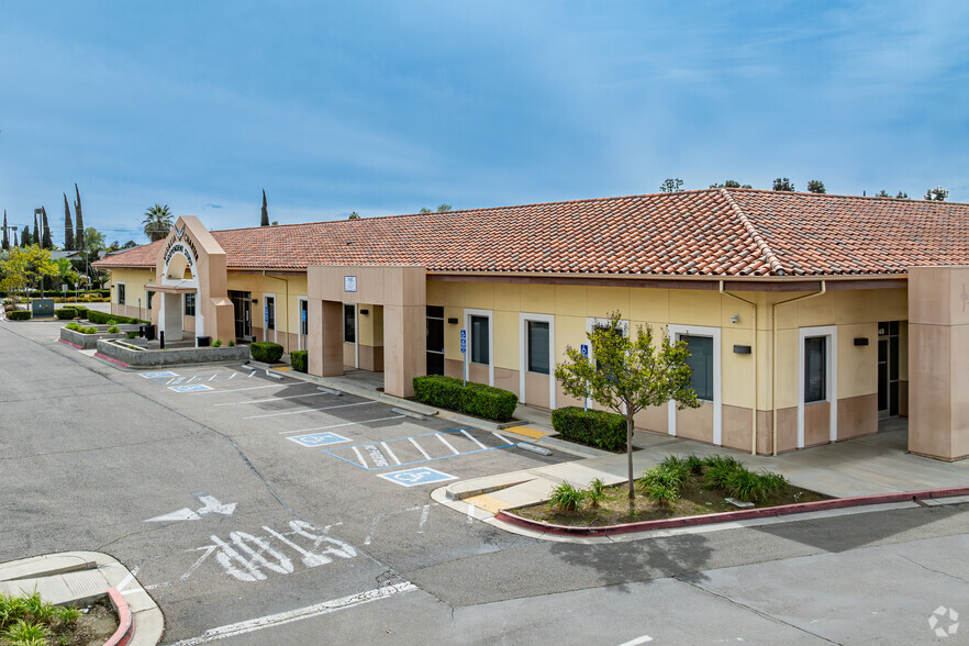 Primary Photo Of 649 S County Center Dr, Visalia Office For Sale