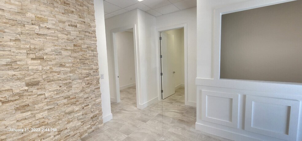More Photos Of 540 NW University, Port Saint Lucie Office Residential For Sale