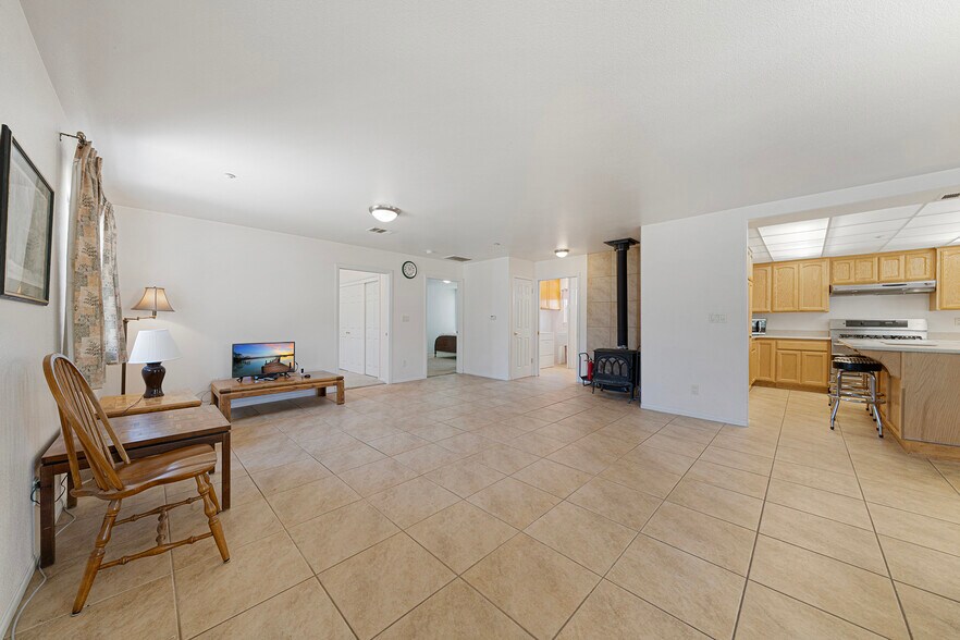 More Photos Of 1449 Lytle Creek Rd, Lytle Creek Flex For Sale