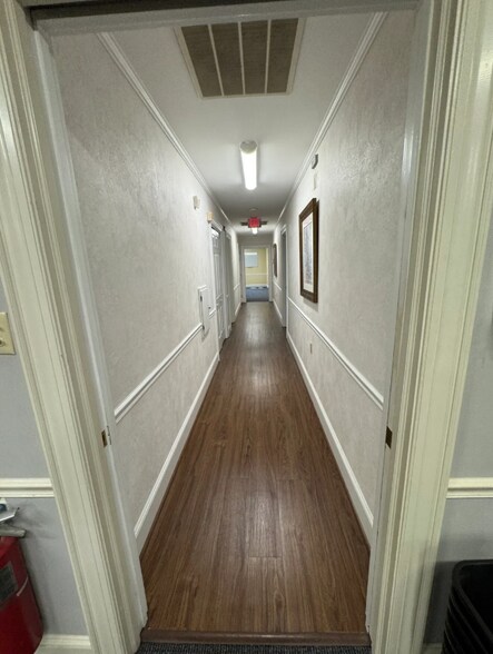 More Photos Of 9112 Virginia Ave, Bassett Office For Sale