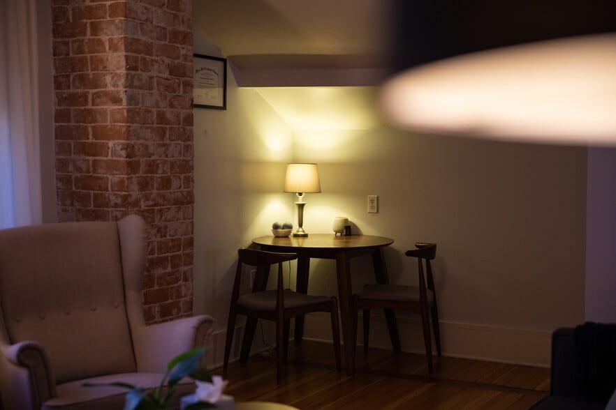 More Photos Of 531 E Lynwood St, Phoenix Office Residential For Sale