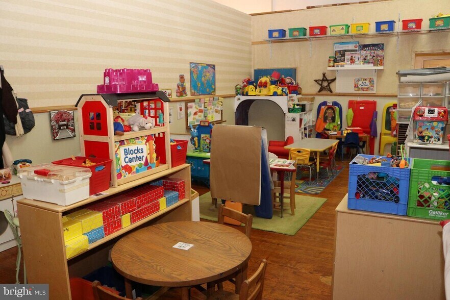 More Photos Of 101 W Mount Pleasant Ave, Philadelphia Daycare Center For Sale