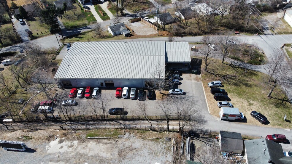 Primary Photo Of 2101 Dunn Ave, Nashville Warehouse For Sale
