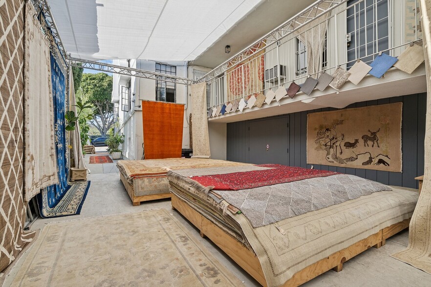 More Photos Of 666 N Robertson Blvd, West Hollywood Loft Creative Space For Sale