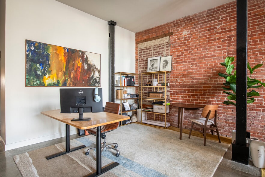 More Photos Of 179-181 Culver Blvd, Playa Del Rey Office Residential For Sale