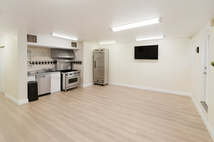 More Photos Of 1362 Post St, San Francisco Schools For Lease