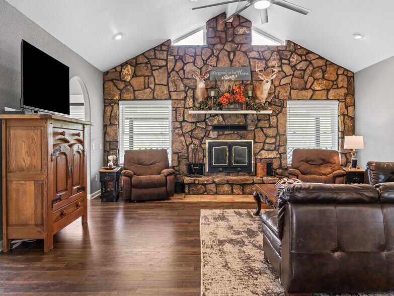 More Photos Of 163 Barbie Ln, Mount, Pencil Bluff Land For Sale