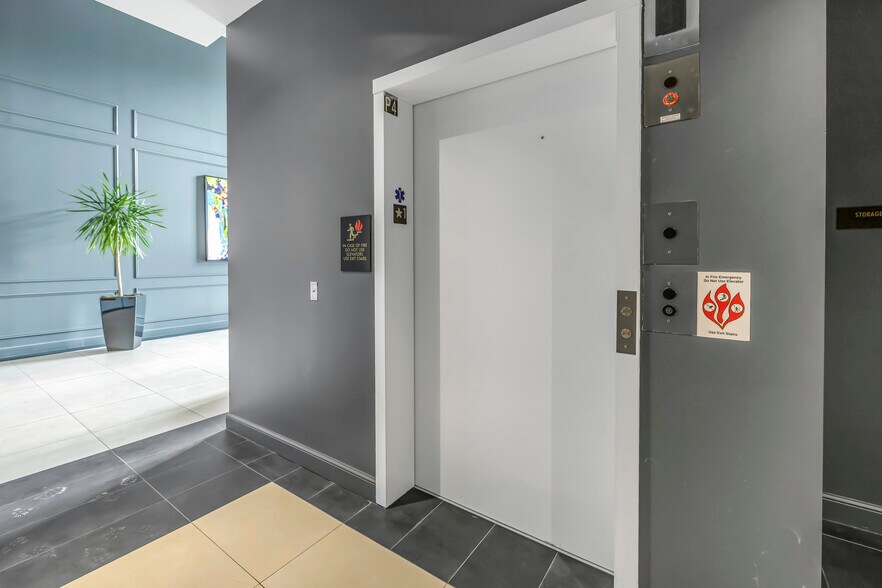 More Photos Of 895 Central Ave, Saint Petersburg Office For Lease