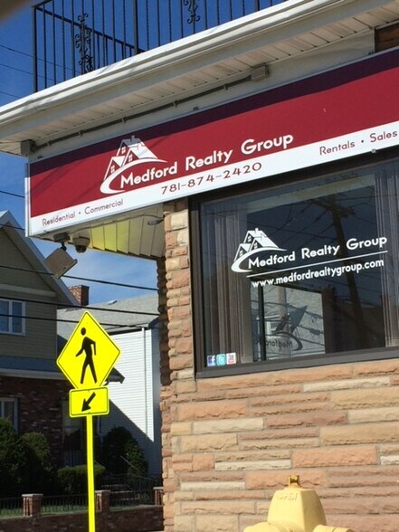 More Photos Of 121-123 Winthrop St, Medford Office For Sale