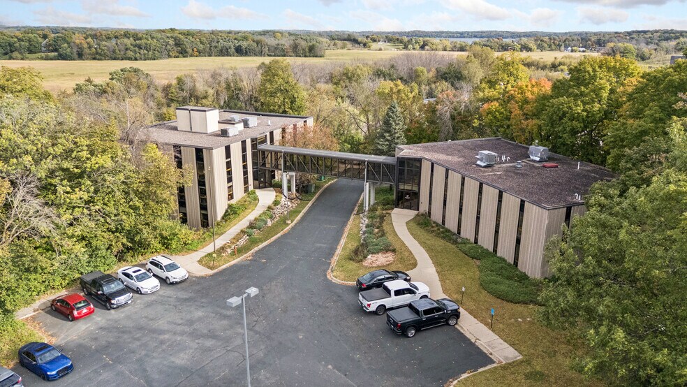 More Photos Of 1800 Pioneer Creek Ctr, Maple Plain Office For Lease